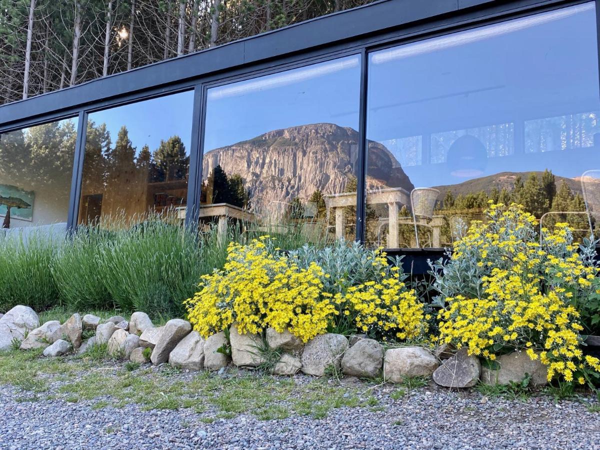 Vista Patagonia Lodge Coyhaique Exteriör bild